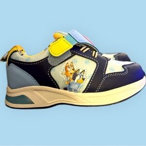 ONLY 2 Pair Left ‼️IT’S BLUEY! NWT Toddler Bluey Light Up Shoes